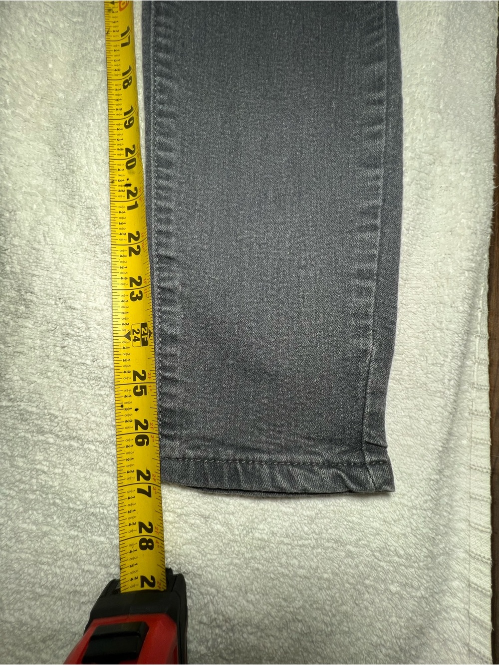 Women’s Gray Stretch Skinny Jeans - Classic Slim Fit